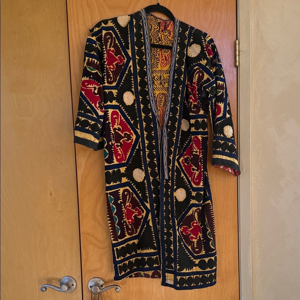 Elegant Embroidered Multicolor Cape